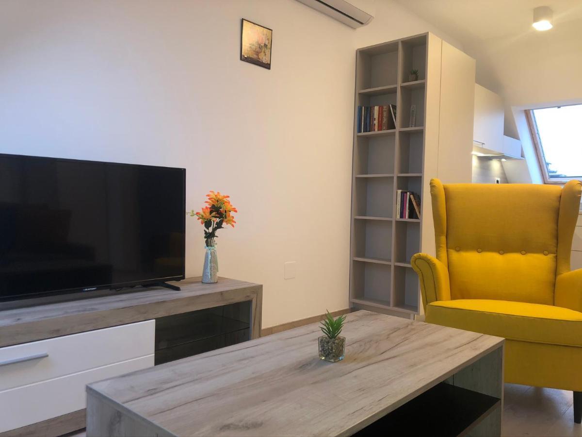 Diamond Apartman Debrecen Exterior photo